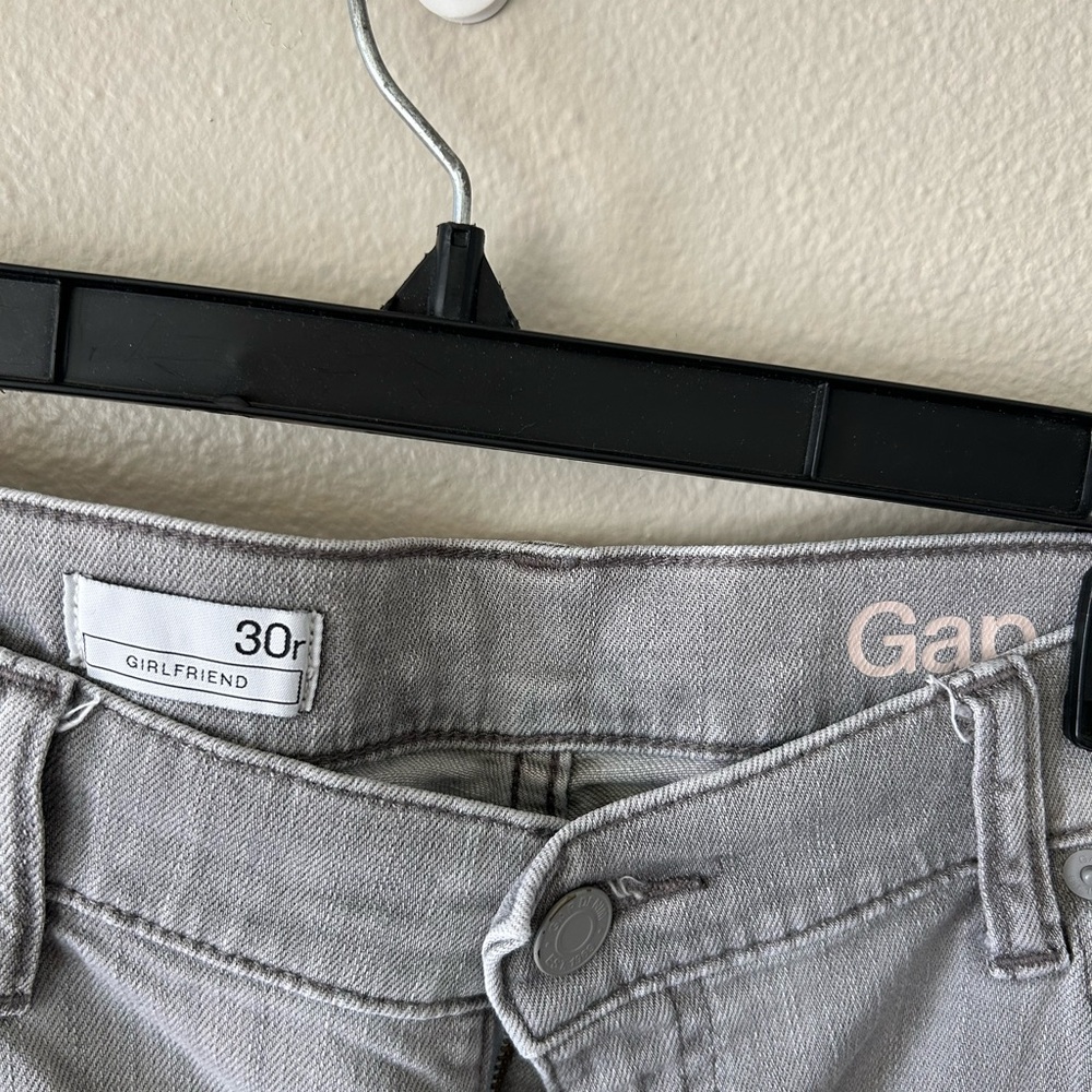 GAP Gray Skinny Jeans with Soft Denim